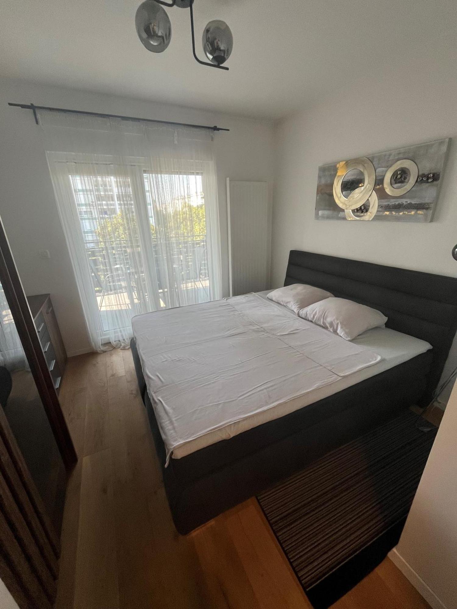 City East Apartment Zagreb With Private Parking Экстерьер фото